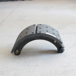 33000061605 Колодка тормоза в сборе