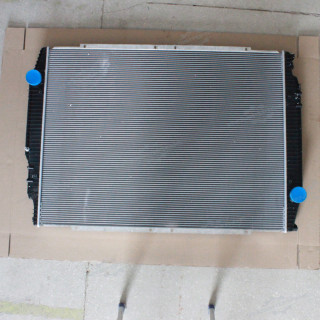 33000059077 Радиатор